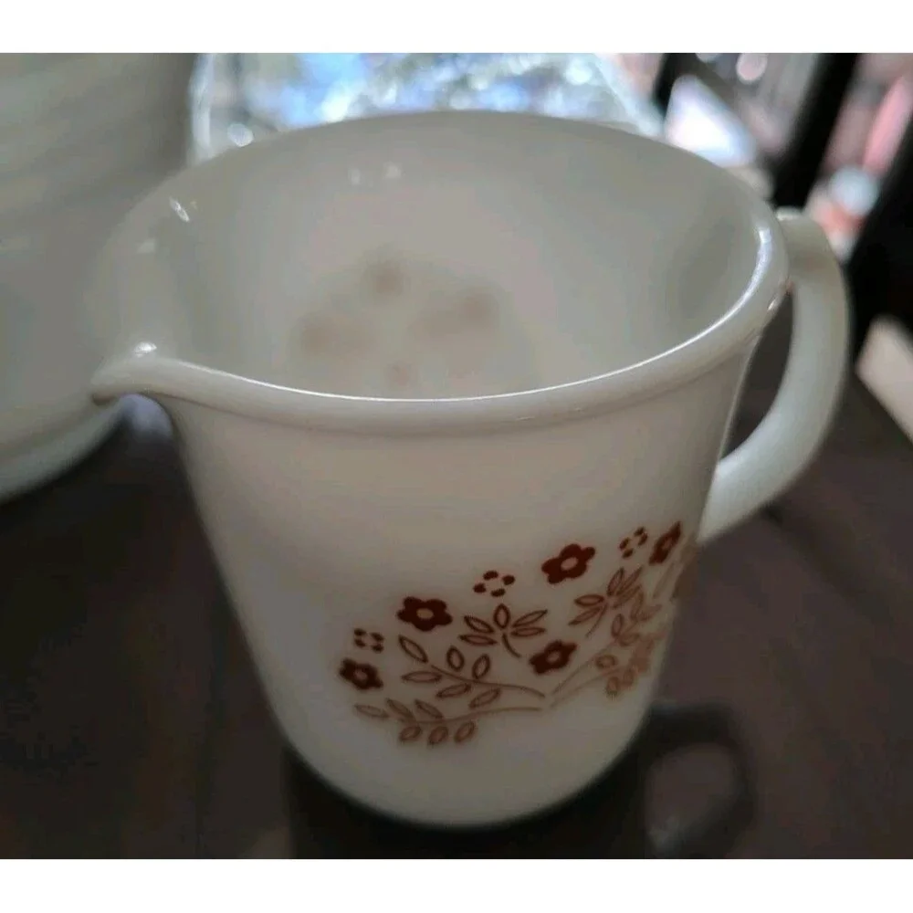 3 Vintage Pyrex  White Milk Glass Mixing Bowl & Creamer Cup Glass Baking Dish
